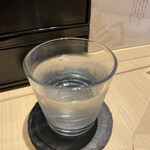 鴨中華そば 楓 - 水 ボトル