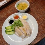 海南チキンライス 夢飯 - 海南チキンライス(中)＠930円