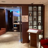 中国料理 カリュウ(ヨコハマ グランド インターコンチネンタル ホテル) - 店の入口。