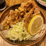 菱田屋酒場 - 若鶏の唐揚げ(770円)