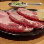 焼肉レストラン 徳寿苑 - 厚さ...