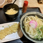 本格手打うどん 麺むすび - 