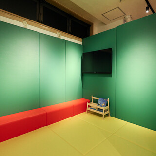 設有兒童遊戲區◎