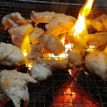 味覚園 - 良いホルモンは火が上がります