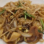 東珍味 - 焼き牛肉ビャンビャン麺