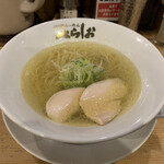 泡系しおとんこつラーメン べらしお 総本店 - 