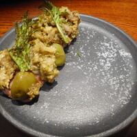めでたし sake restaurant & shop - 猪肉と蕗の薹のリエット、グリーンオリーブの香り付け