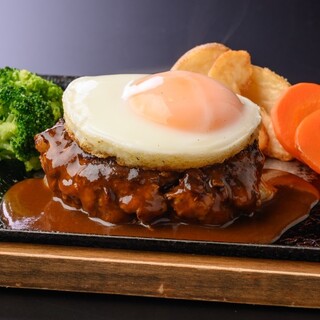 ランチも人気のSteakHouse