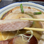 烈志笑魚油 麺香房 三く - 