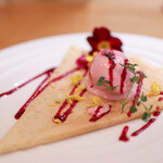 kitchen俊貴 - ２０２２年３月再訪：クレープ職人Kｏｆｆｙ クレープ 桜のアイスを添えて☆