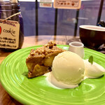 GRANNY SMITH APPLE PIE & COFFEE - 