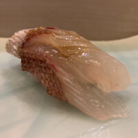 鮨辰巳 - 春子鯛（かすごだい）