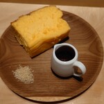 鈴田式 - 台湾カステラ ザラメか和三盆の蜜で