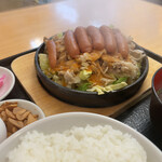 大盛軒 - 鉄板麺 麺抜き ソーセージトッピング