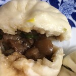 狗不理 - 豚の角煮包子