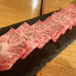 肉の変態集団 疾風ホルモン - これは石垣牛さん