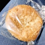 パン工房アンジュール - カレーパン　151円