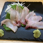 はかりめ じゅん - スズキの刺身