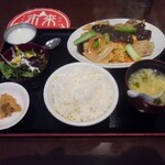 中華料理 珍味楼 - キクラゲと玉子炒めのランチ