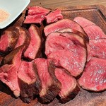 Jukusei Yakiniku Maruniku - 