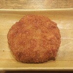 ディオ - メンチカツ (税抜)47円 (2022.03.31)