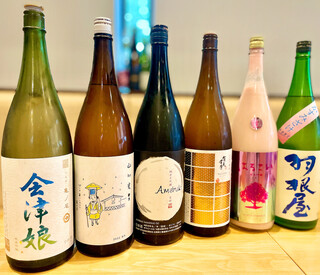 Tsukishima Kuimonoya Bisutoko - 日本酒は四季折々、常時約1０種ございます