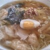 彩宴 - 料理写真:エビワンタン麺　880円