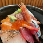 FISHMAN KITCHEN - 大漁海鮮丼。美味し。