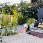 Torii No Musubiha - 鳥居のすぐそばにある「鳥居の結び葉」さん。