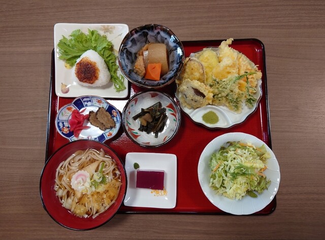 作助（サクスケ） - 峰吉川（カフェ）の写真