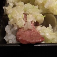 焼肉GROW - ランチの重箱 たっぷり葱の下にお肉有