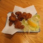 やぶ善 - 鶏の唐揚げ、680円。