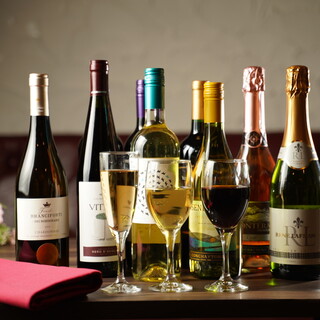 こだわりのワインが飲めるコースも多数ご用意★