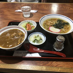 一力屋 - カレー丼ラーメンセット950円