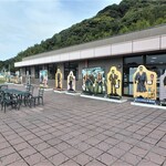 桜島サービスエリア（上り線） スナックコーナー - ズラりと並んだ偉人の顔出しパネル