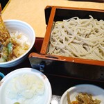 蕎麦酒房 本枯 - 