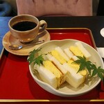 料亭カフェ 茶癒 中松 - 板前さんの出汁巻き玉子サンド＆ブレンドコーヒー
