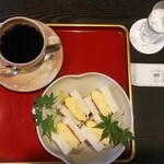 料亭カフェ 茶癒 中松 - 板前さんの出汁巻き玉子サンド＆ブレンドコーヒー