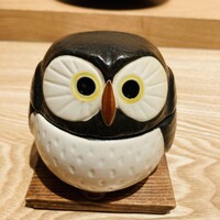 築地青空三代目 丸の内 - 系列店でもおなじみのフクロウ
