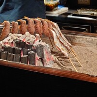 たでの葉 - 囲炉裏（山女魚の塩焼）