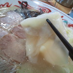 ラーメン・餃子 大勝 - チュルンチュルンの、ピラッピラの、ドピュンドピュンです！