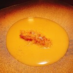 隼 - 【濃いめ】タイガーシャークの尾びれの鱶鰭のステーキ。繊維が太く、今までで最高の鱶鰭でした。ソースにご飯を加えて、これまた絶品！