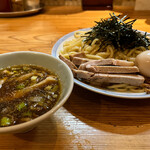 自家製麺 うろた - つけそば 小 800円。味玉 100円。