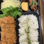 新宿さぼてん - 料理写真:22層のやわらかロース重ねかつ弁当