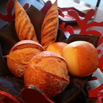 ラトリエ ドゥ ジョエル・ロブション - パン