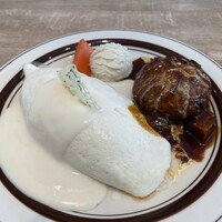 キッチン 大宮 MARK IS みなとみらい店 - 白オムライスとハンバーグ