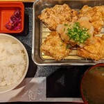 骨付鳥、からあげ、ハイボール がブリチキン。 - 