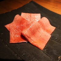 和牛とタン 焼肉 とみ 新橋本店 - 