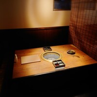 和牛とタン 焼肉 とみ 新橋本店 - 
