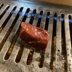 卸問屋直営 立ち食い 一切れ焼肉 松田 - レバー